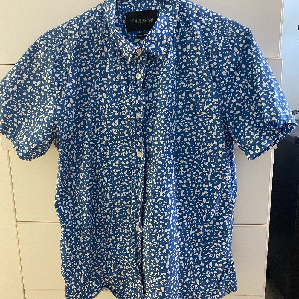 Wildfang shortsleeved blouse